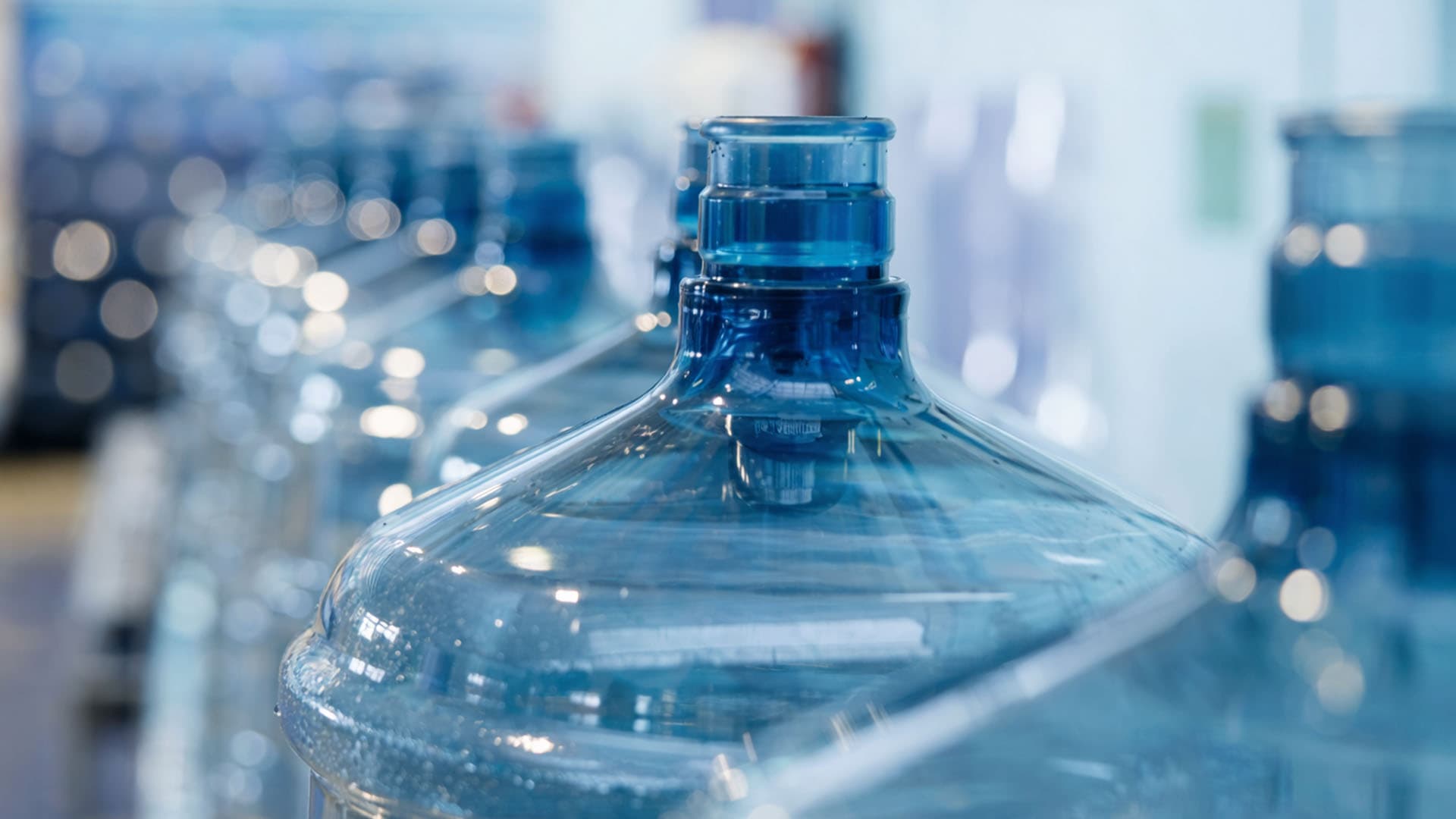 Damacana Su ve Filtrelenmiş Su : Hangisini Tercih Etmelisiniz?